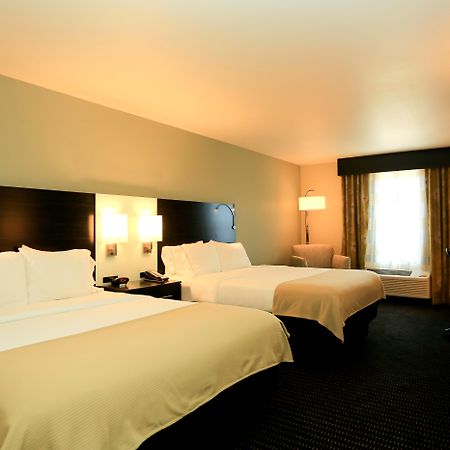 Holiday Inn Express & Suites Marion Northeast By Ihg Oda fotoğraf