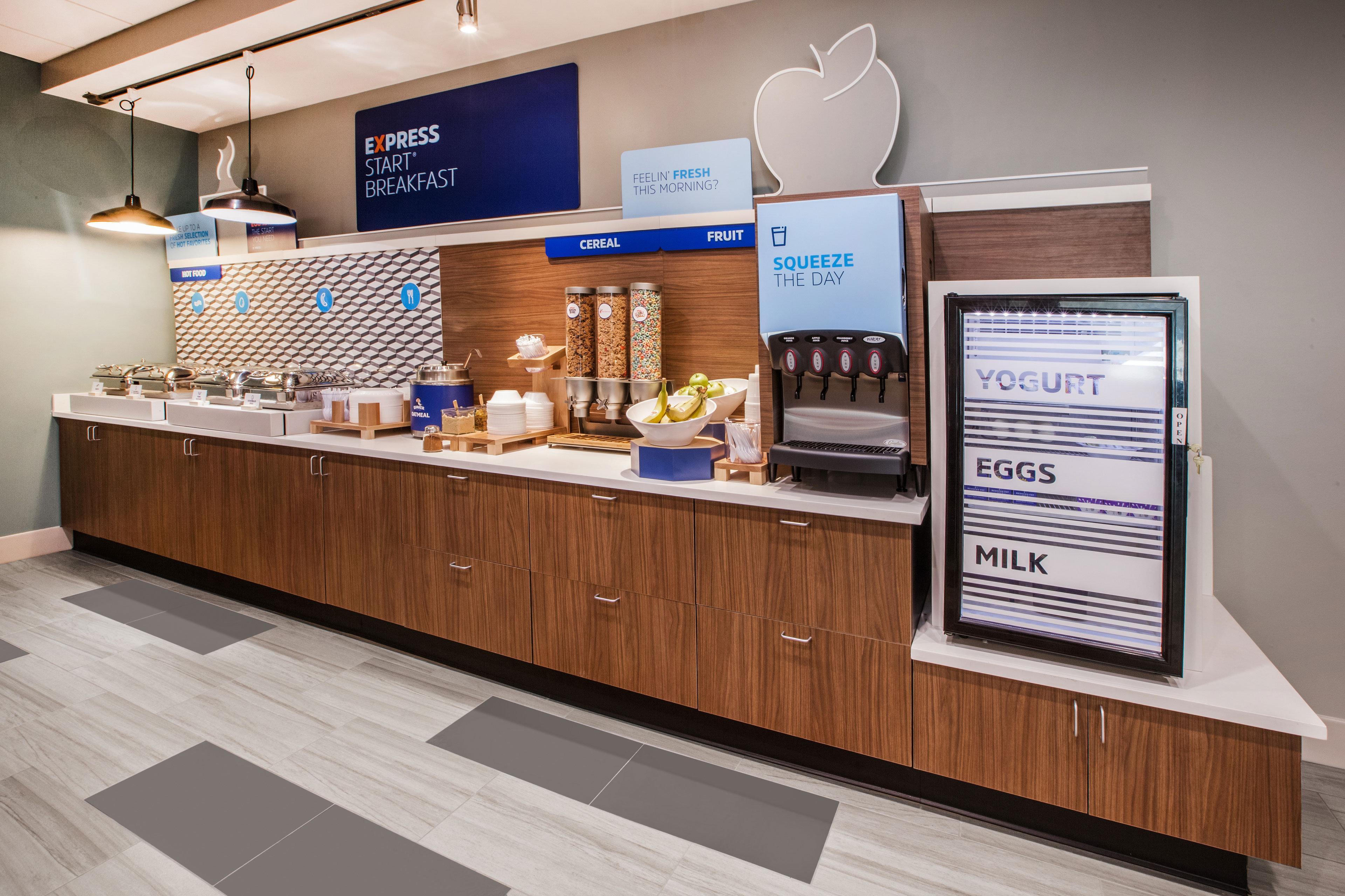 Holiday Inn Express & Suites Marion Northeast By Ihg Dış mekan fotoğraf